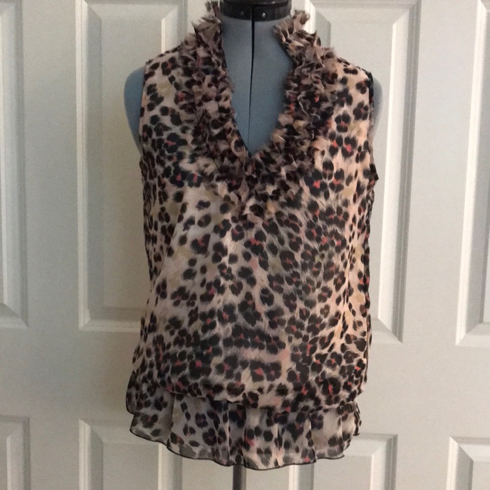 Quintessential Pink Black Leopard Print Ruffle V-Neck Sleeveless Top M